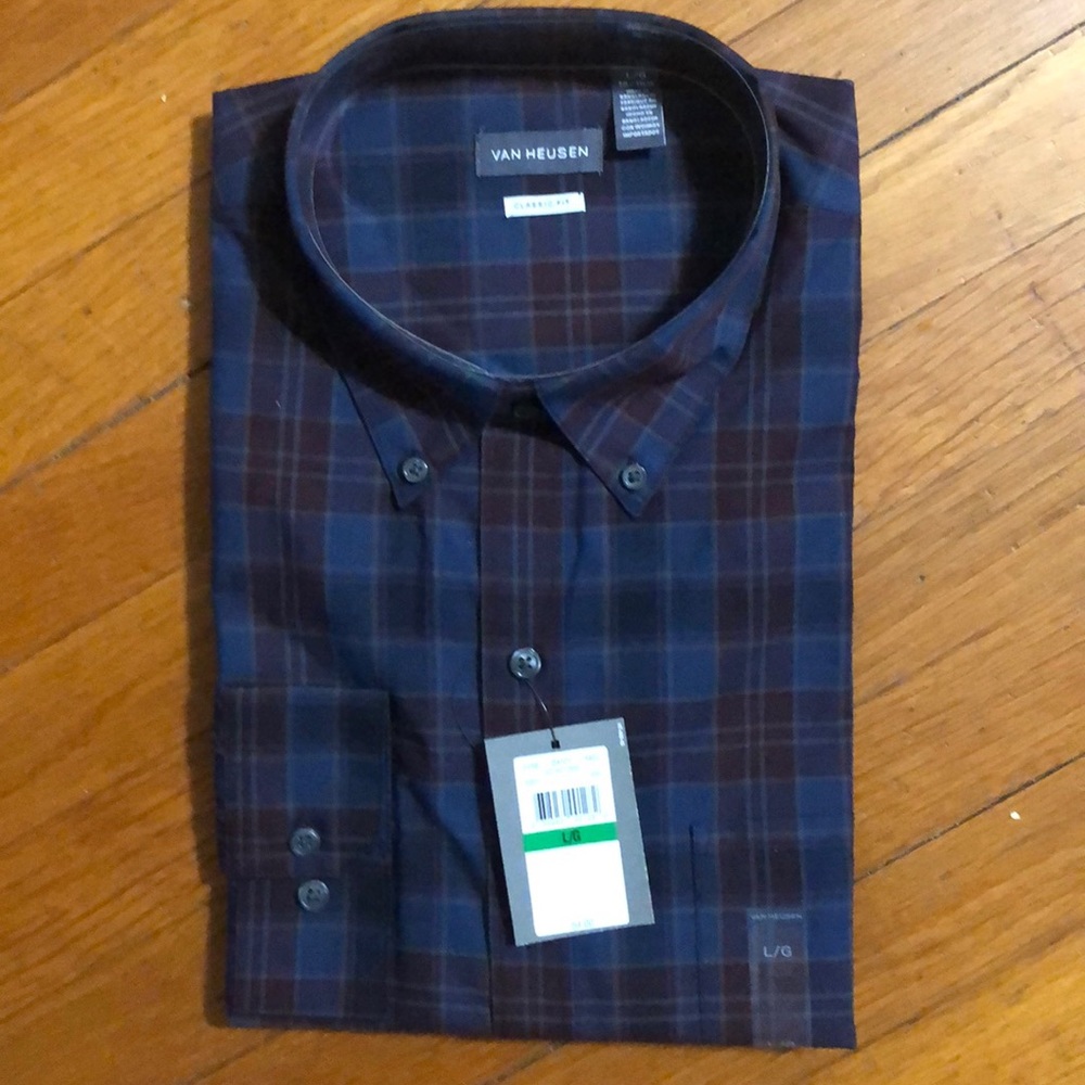 Van Heusen button up